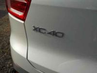 VOLVO XC40 2019