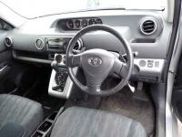 TOYOTA COROLLA RUMION 2012