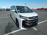 TOYOTA NOAH 2025