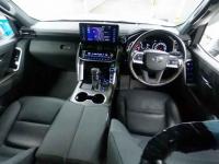 TOYOTA LAND CRUISER 2023