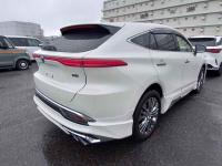 TOYOTA HARRIER HYBRID 2022