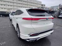 TOYOTA HARRIER HYBRID 2022
