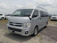 TOYOTA HIACE VAN 2013