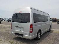 TOYOTA HIACE VAN 2013