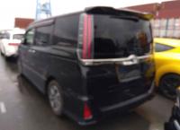 TOYOTA NOAH 2018