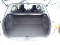 Toyota COROLLA FIELDER 2011