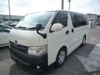 TOYOTA HIACE VAN 2011
