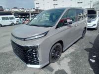 TOYOTA VOXY 2026