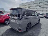 TOYOTA VOXY 2026
