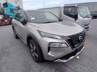 NISSAN X-TRAIL 2024
