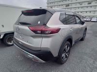 NISSAN X-TRAIL 2024