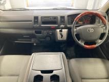 TOYOTA REGIUS ACE 2014