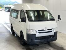 TOYOTA REGIUS ACE 2014