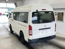 TOYOTA REGIUS ACE 2014