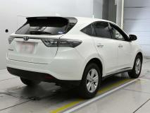 TOYOTA HARRIER 2017