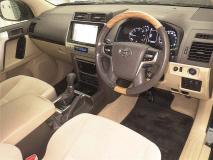 TOYOTA LAND CRUISER PRADO 2018