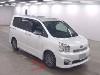 Toyota VOXY 2013