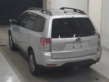 SUBARU FORESTER 2010