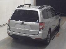 SUBARU FORESTER 2010