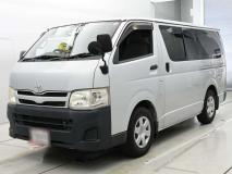 TOYOTA HIACE VAN 2012