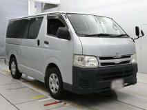 TOYOTA HIACE VAN 2012