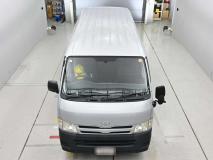 TOYOTA HIACE VAN 2012