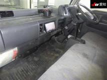 NISSAN ATLAS 2005