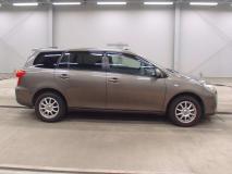 TOYOTA COROLLA FIELDER 2011