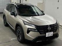 NISSAN X-TRAIL 2025